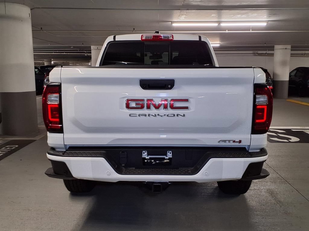 2026 GMC Canyon AT4 - Photo 7