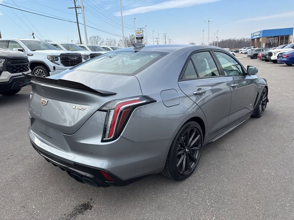 View vehicle photo 5