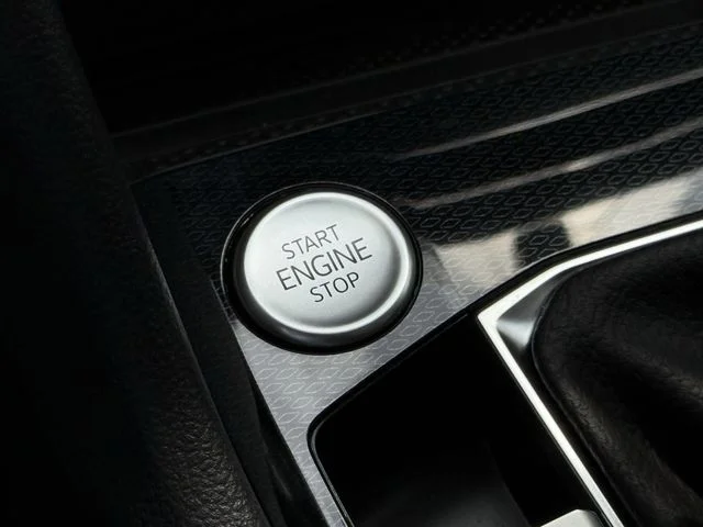 New 2026 Black Volkswagen 1.5T SE image 19