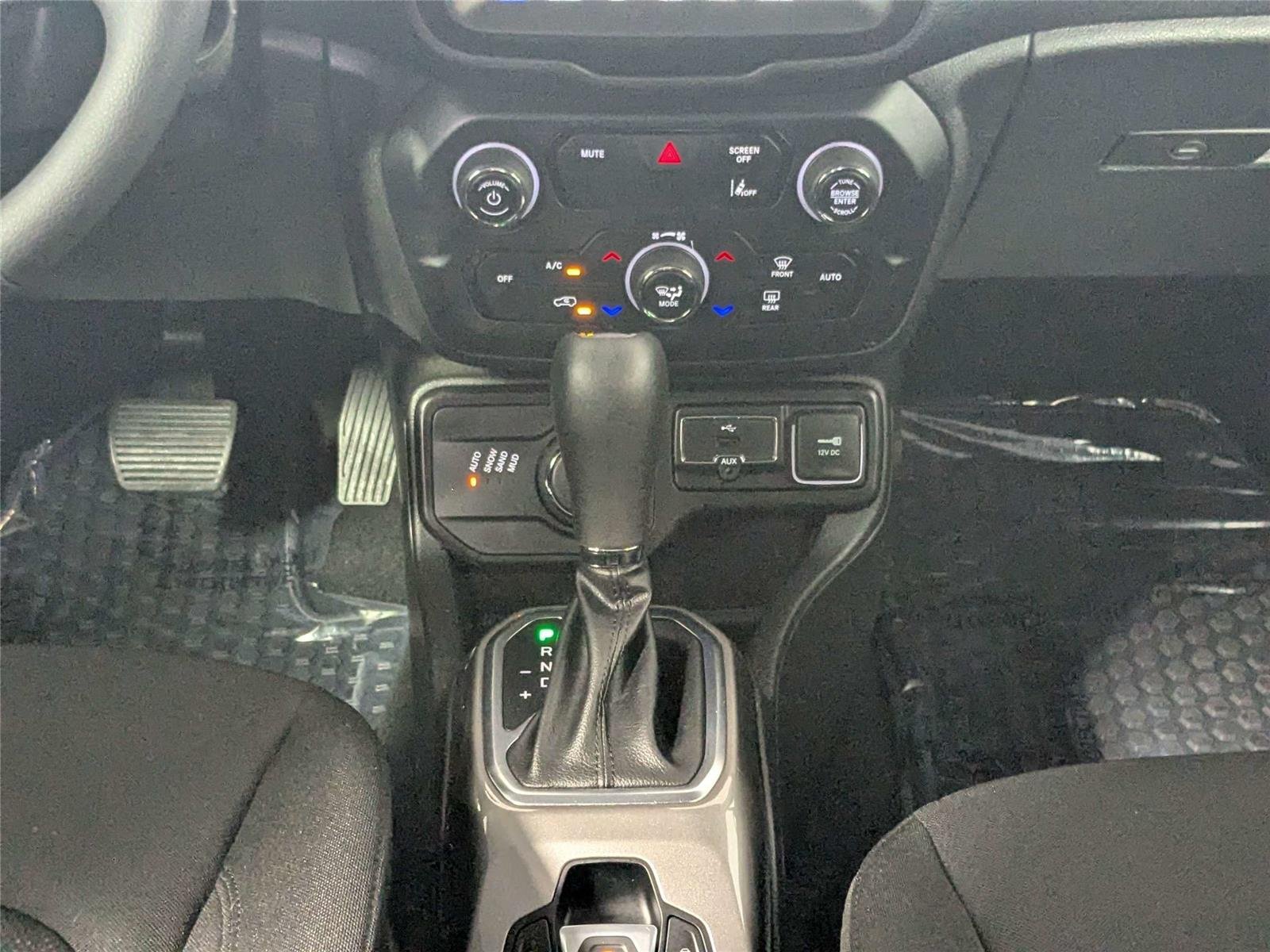 Used 2022 Sting-Gray Clearcoat Jeep Sport image 41