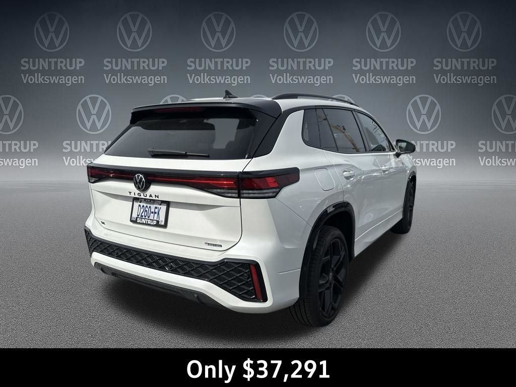New 2026  Volkswagen 2.0T SE R-Line Black image 5