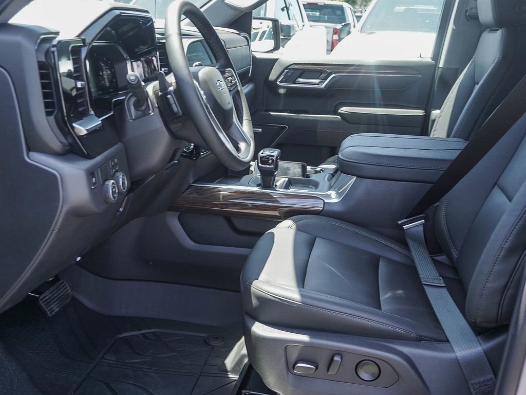 2026 Chevrolet Silverado 1500 RST - Photo 17