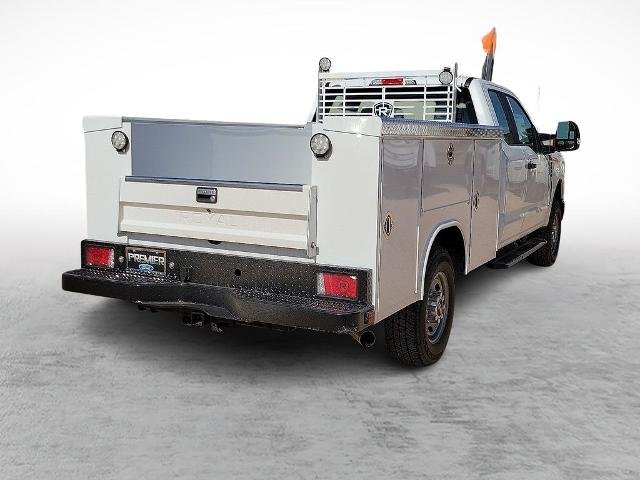 New 2026 Oxford White Ford F-250® XL image 35