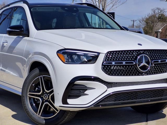 New 2026 MANUFAKTUR Moonlight White Metallic Mercedes-Benz GLE 350 image 41