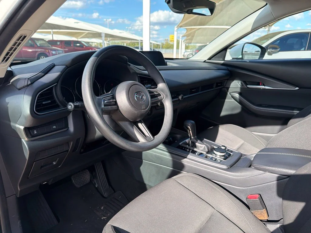 Used 2022 White Mazda 2.5 S image 14