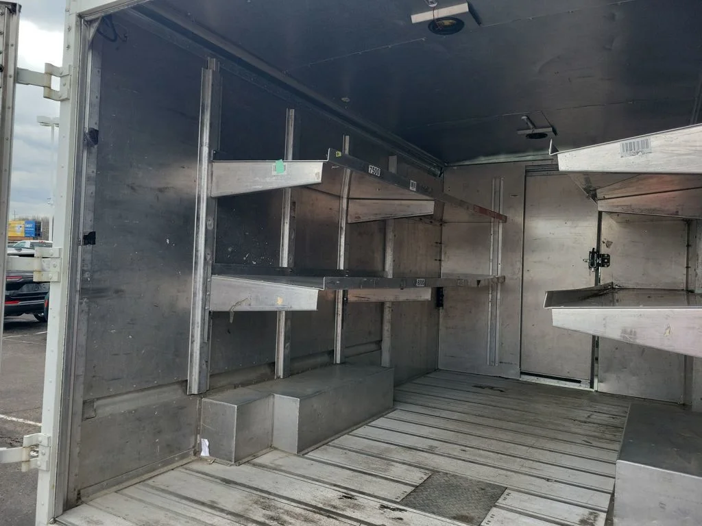 Used 2012  Ford Base image 9