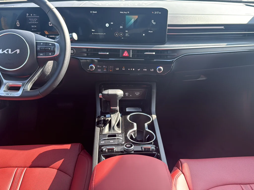 New 2026 Snow White Pearl Kia GT-Line image 20