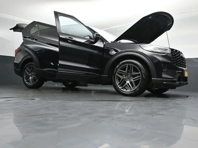 Certified Used 2025 Agate Black Metallic Ford ST image 55