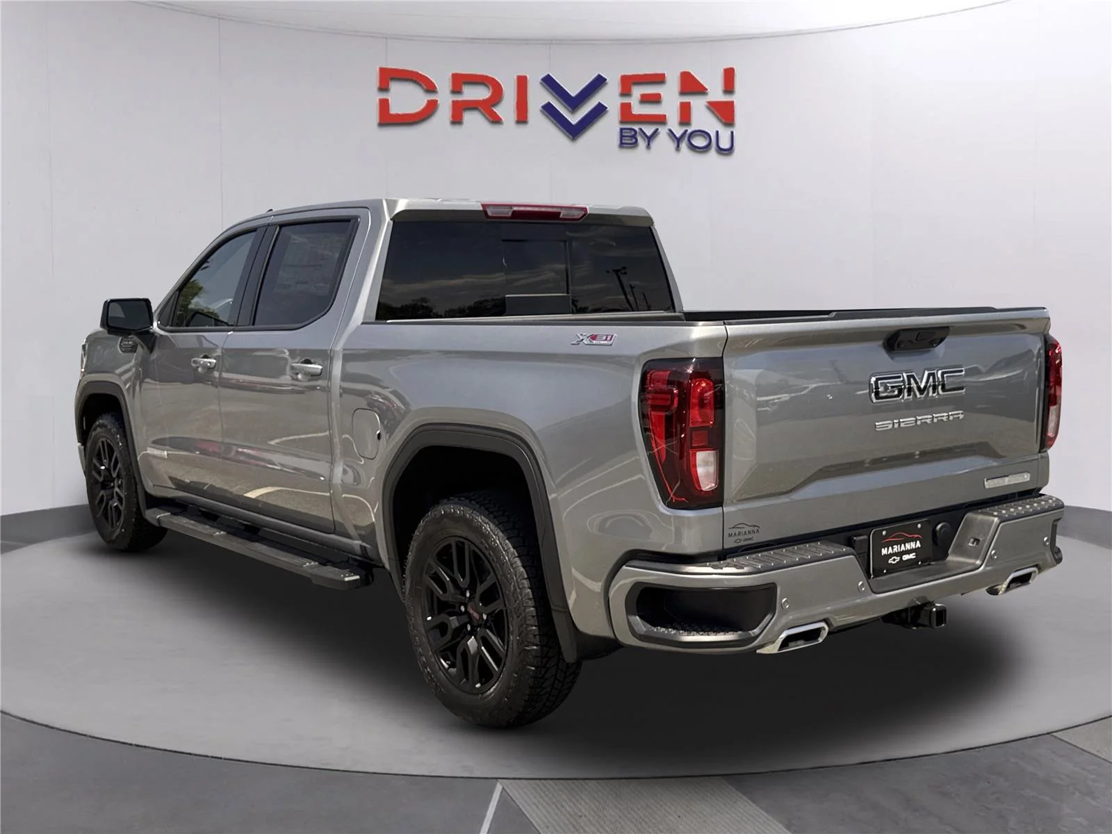 New 2026 Sterling Metallic GMC Elevation image 6
