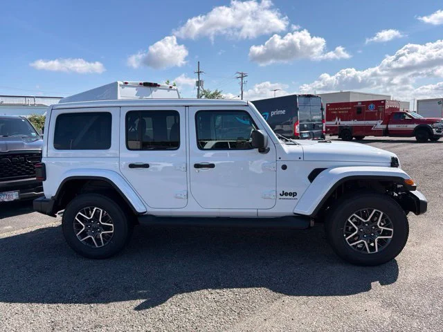 New 2026 White Jeep Sahara image 2