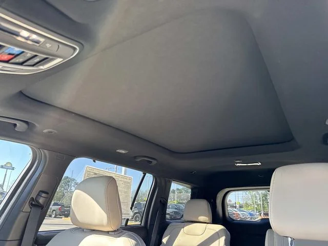 New 2025 Silver Jeep Limited image 20