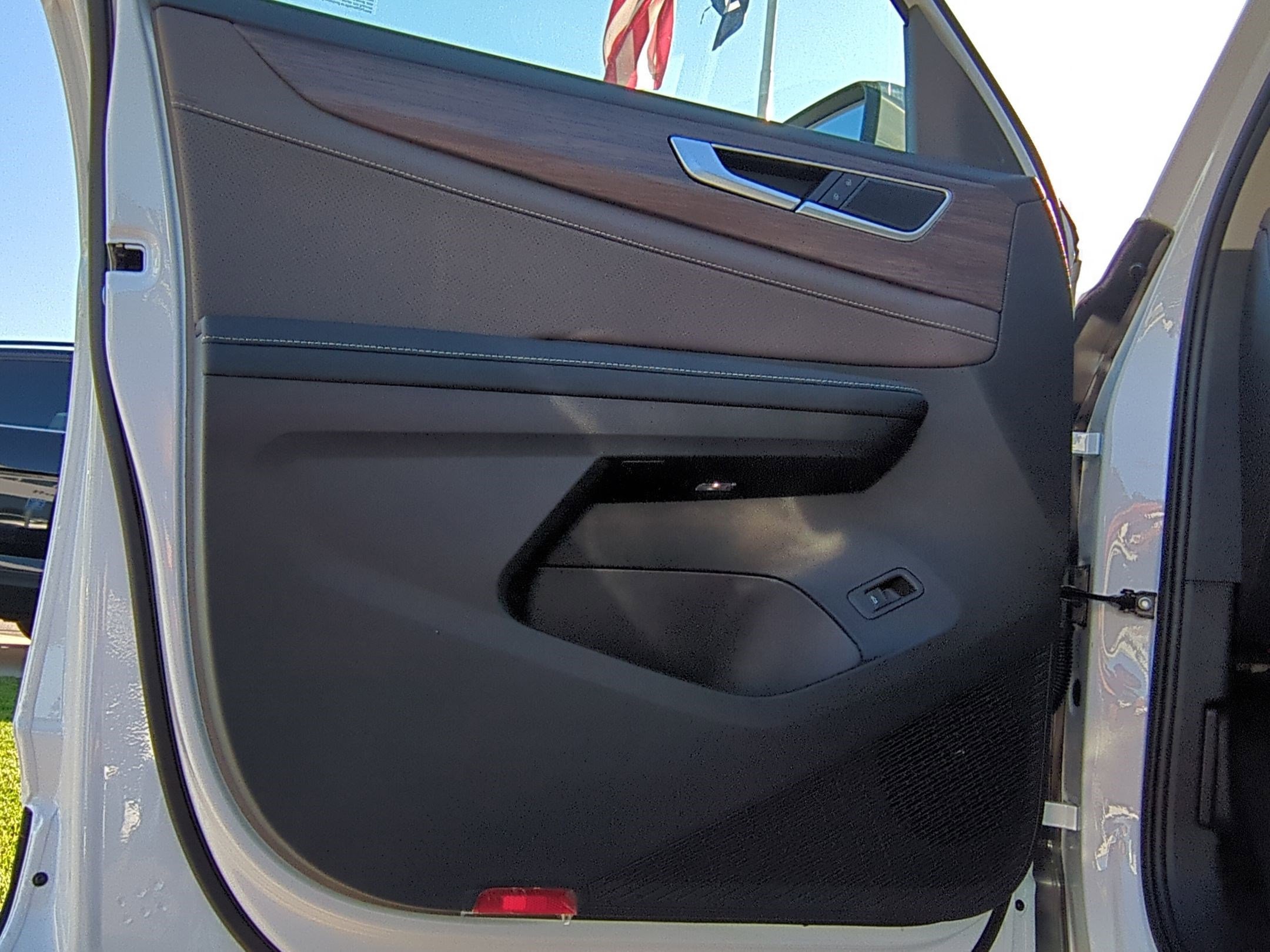 2026 Volkswagen Atlas SEL - Photo 8