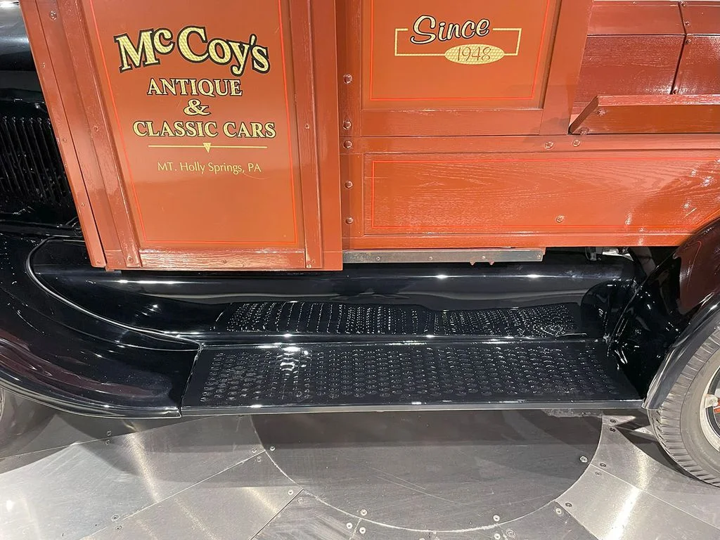 Used 2027  Ford  image 18
