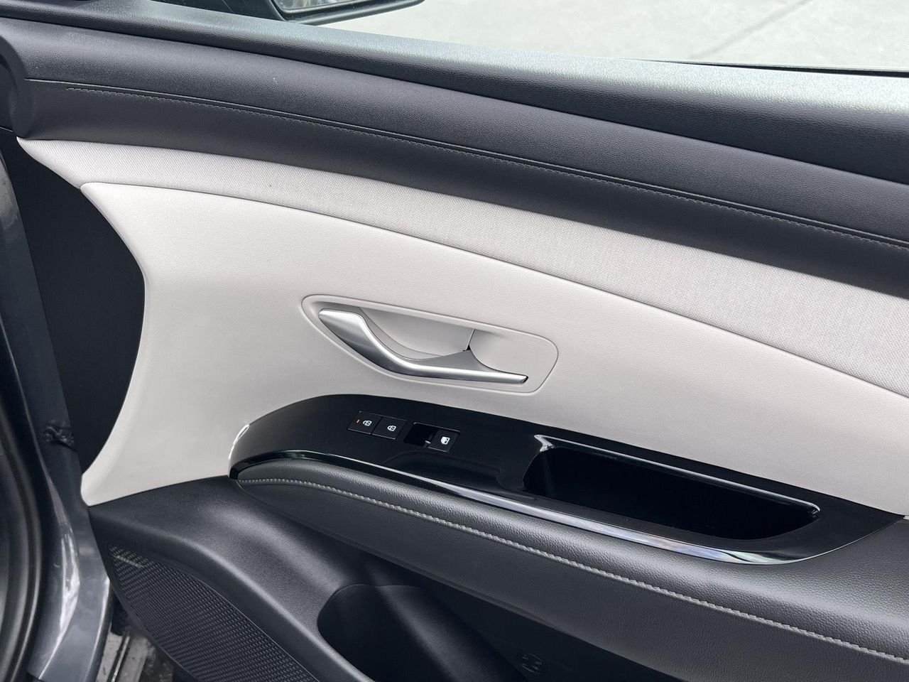 New 2026 Ecotronic Gray Hyundai Limited AWD image 57