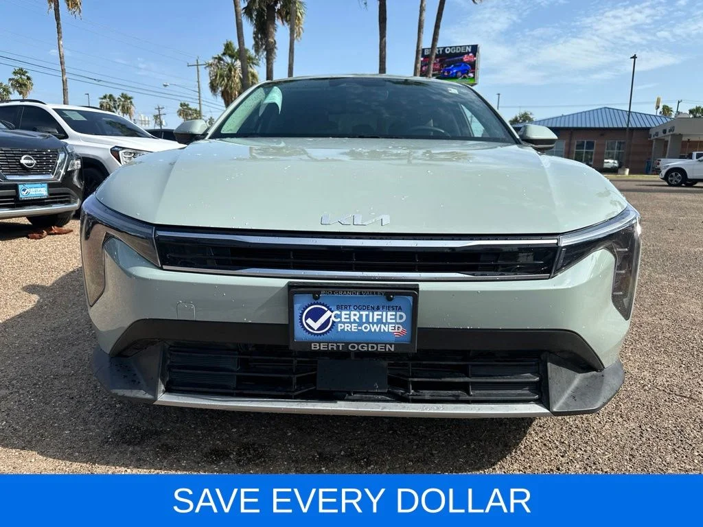 Used 2025 Green Kia EX image 2