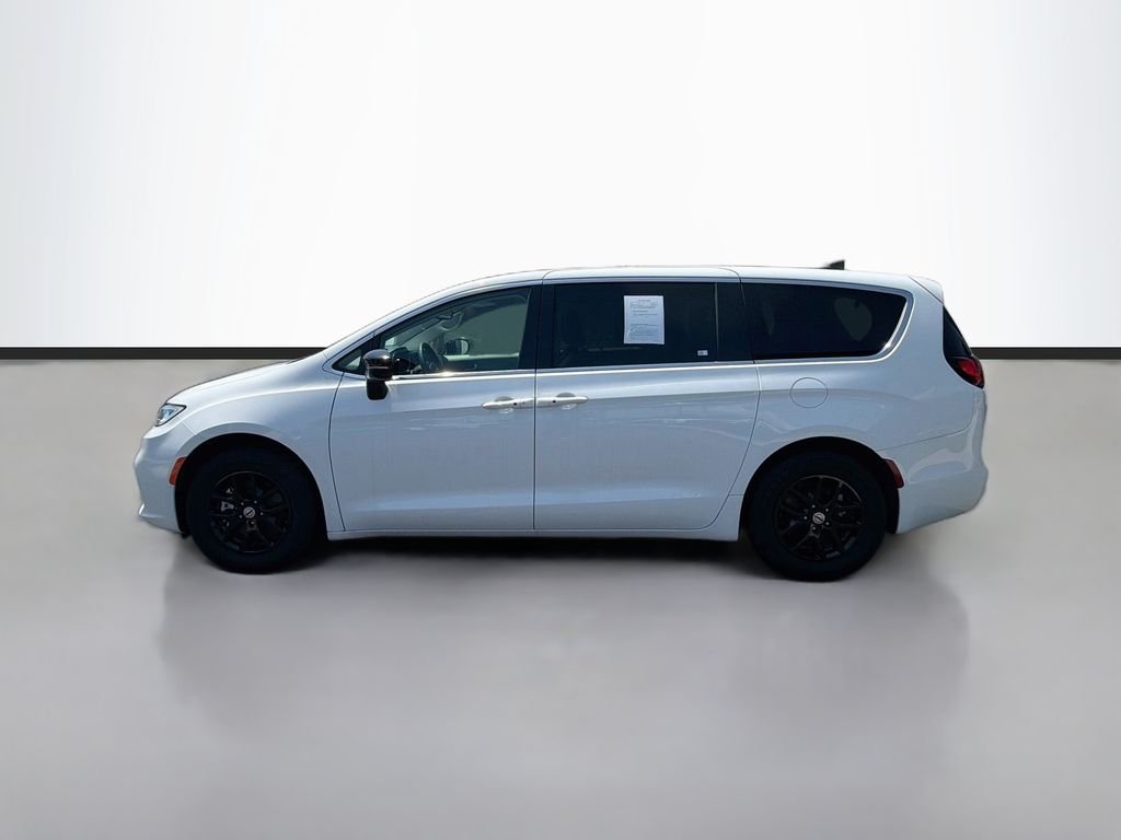 Used 2024 Bright White Clearcoat Chrysler Touring L image 8