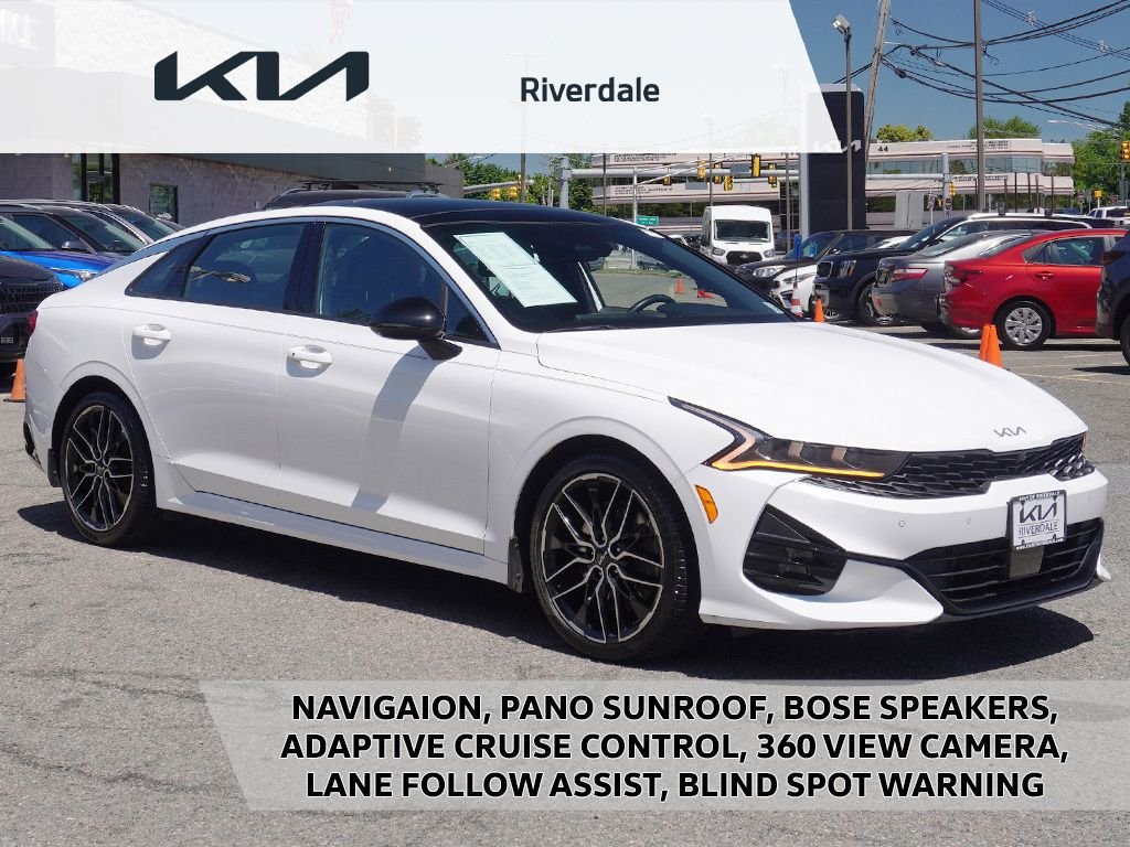 2023 Kia Optima GT FWD's photo