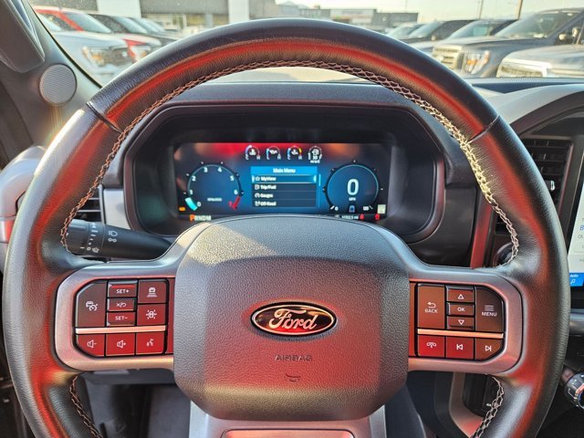 Used 2025 Agate Black Metallic Ford LARIAT image 55