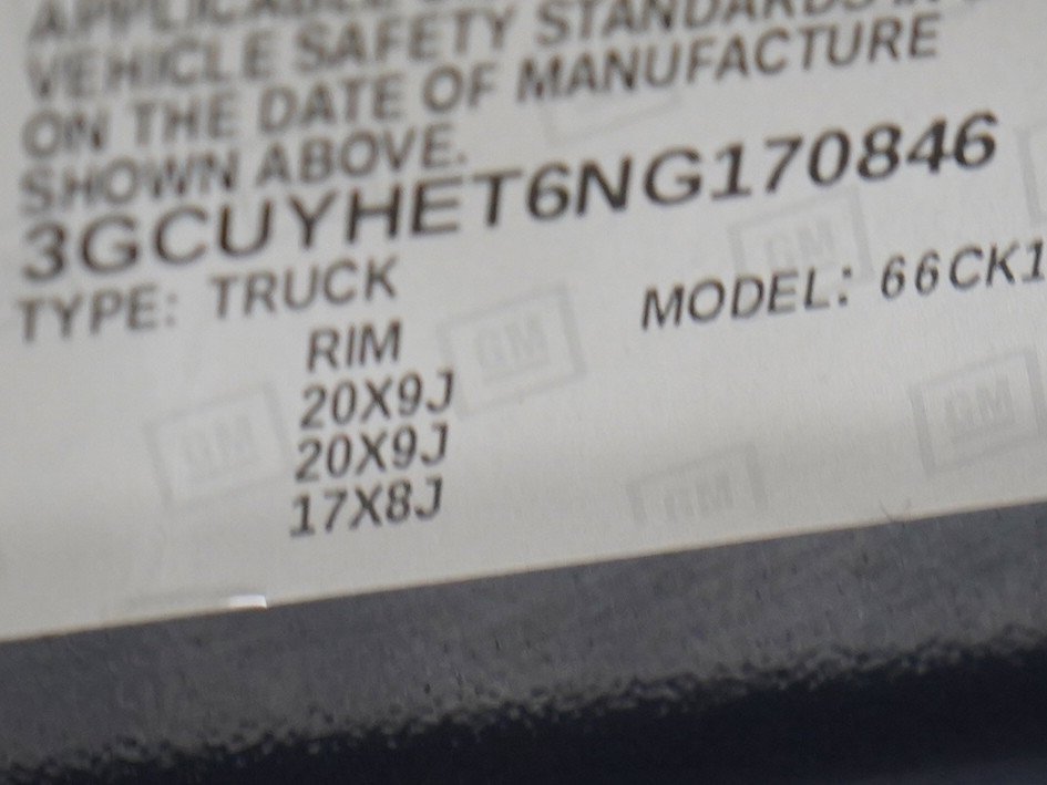 Used 2022 Northsky Blue Metallic Chevrolet High Country image 28