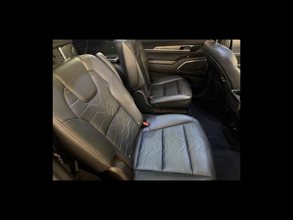 Used 2022 Gray Kia SX image 18