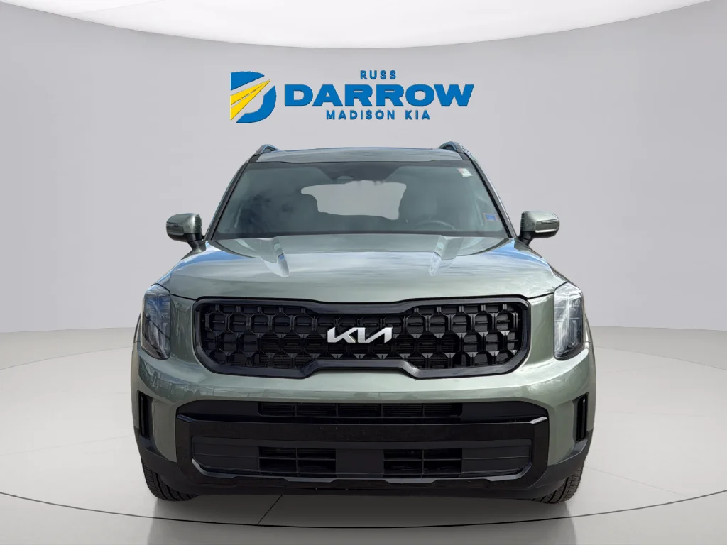 Used 2024 Jungle Green Kia EX X-Line image 8