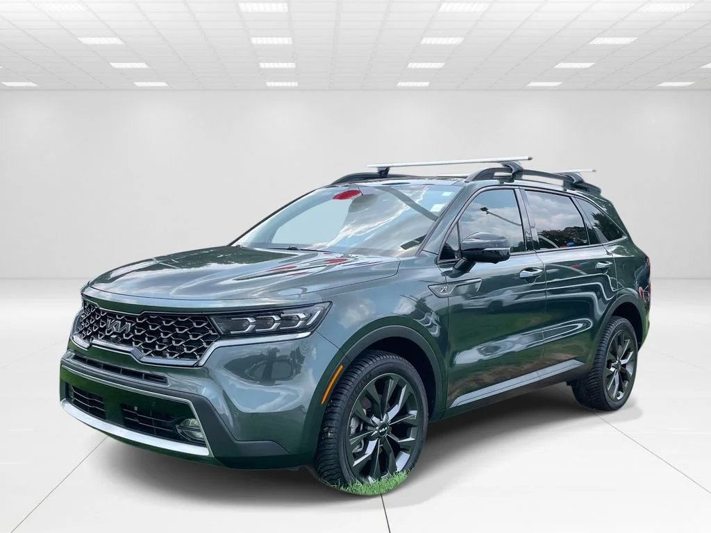 Used 2022 Green Kia X-Line SX Prestige image 3