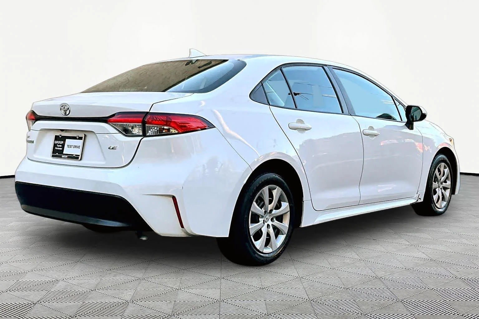 Used 2024 Ice Cap Toyota LE image 13