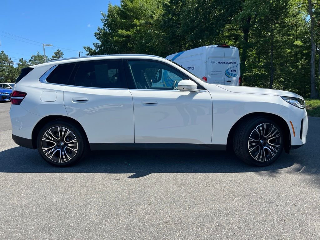 Used 2026 Alpine White BMW 30 xDrive image 8
