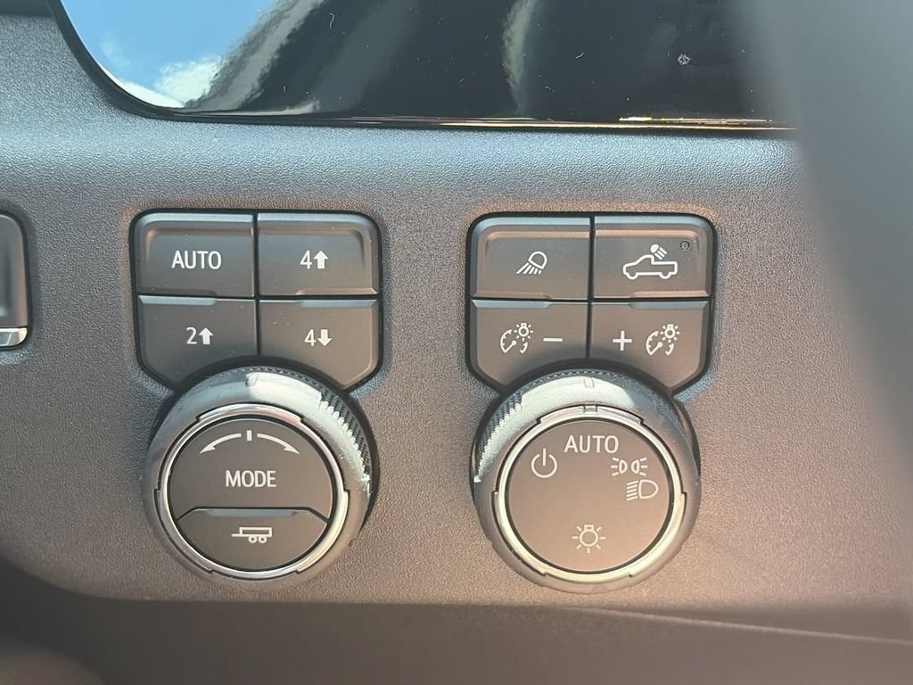 2026 Chevrolet Silverado 1500 LT - Photo 21