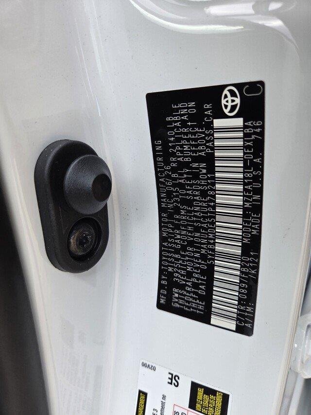 Used 2026 Wind Chill Pearl Toyota LE image 31