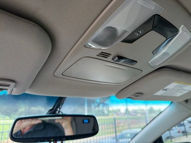 Used 2017 Shoreline Mist Toyota LE image 18