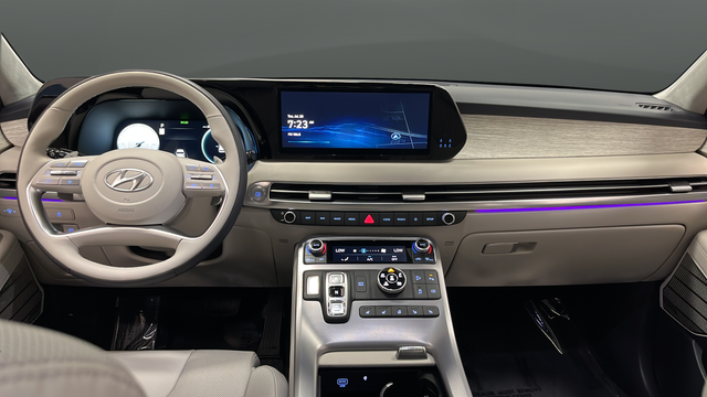 Used 2025 Hyper White Hyundai Calligraphy image 11