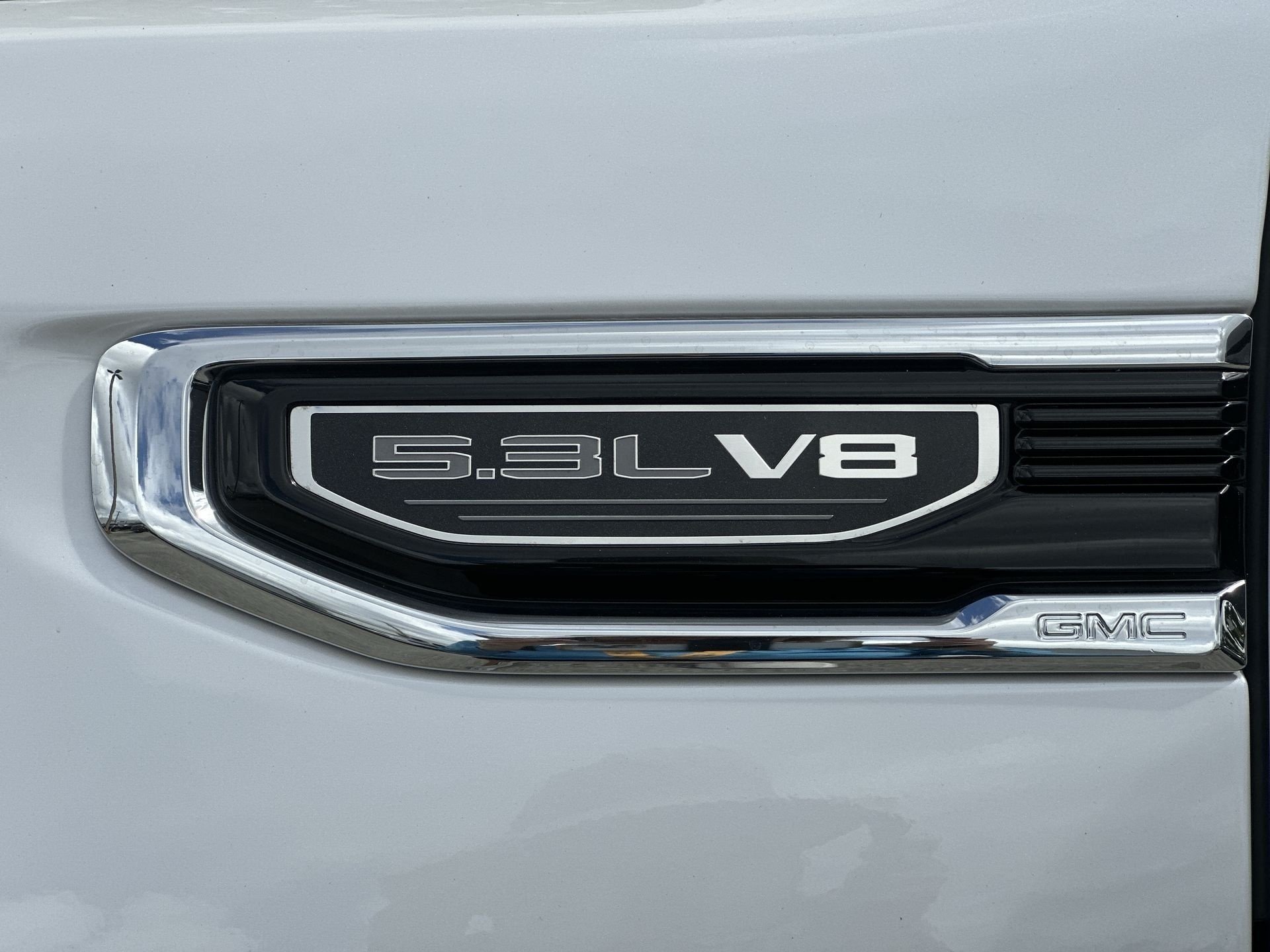 2023 GMC Sierra 1500 SLT - Photo 30