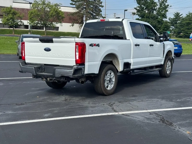 Used 2025 White Ford XL 4WD Crew Cab 6.75' Box image 3