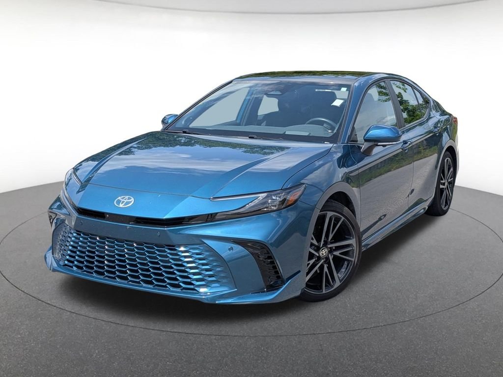 Used 2025  Toyota XSE image 1