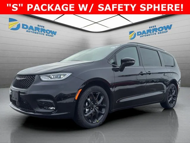 New 2026 Diamond Black Crystal Pearl-Coat Exterior Paint Chrysler Limited image 1
