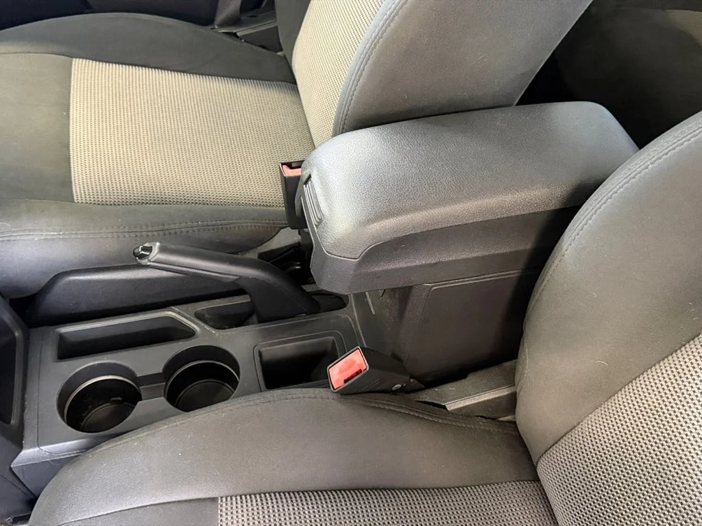 Used 2016 Blue Jeep Sport image 11