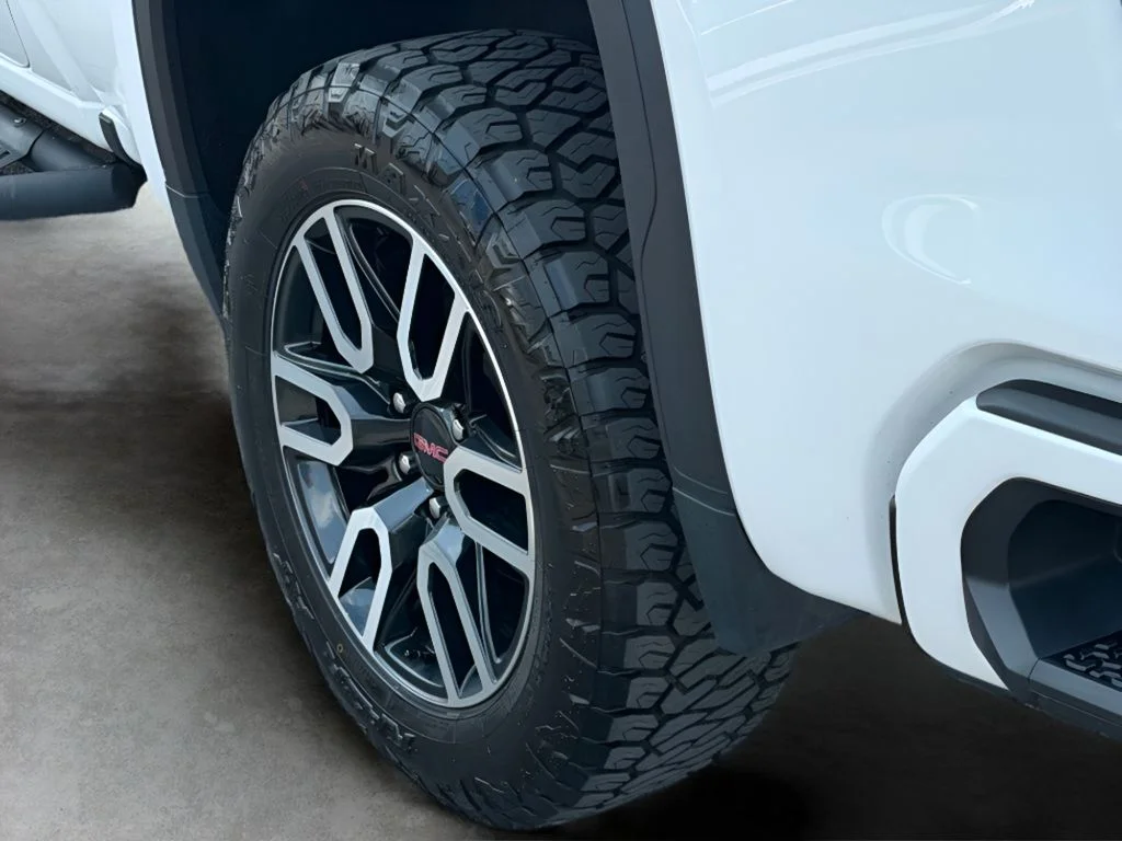 Used 2024 Summit White GMC AT4 image 10