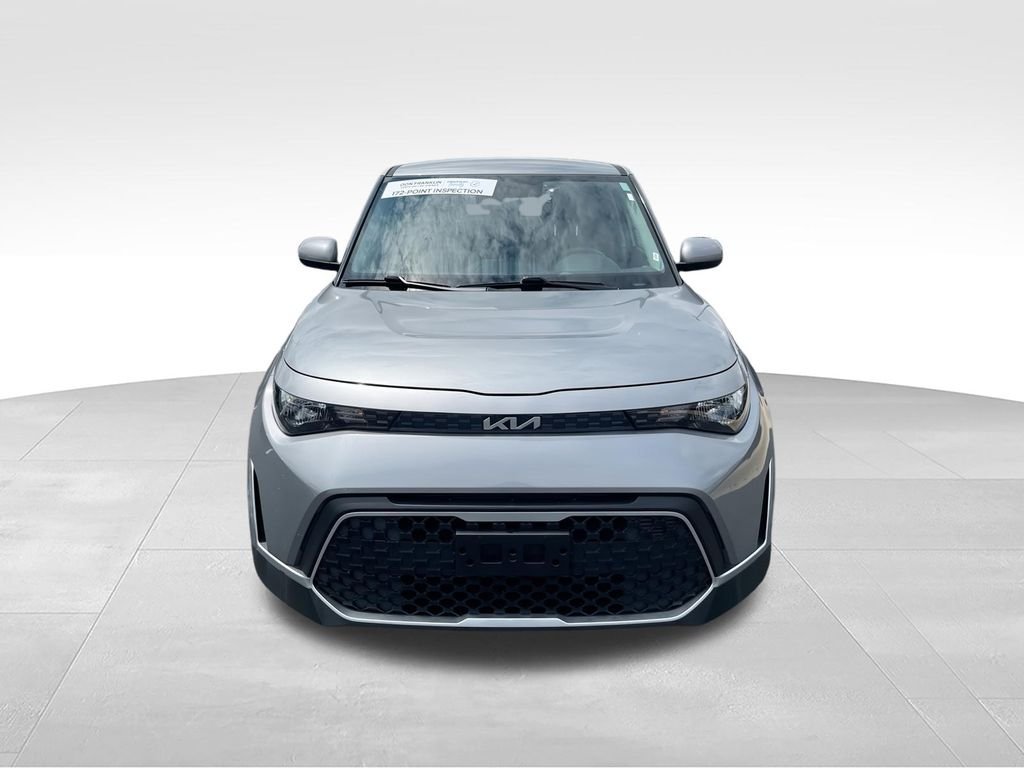 Used 2025 Gray Kia LX image 3