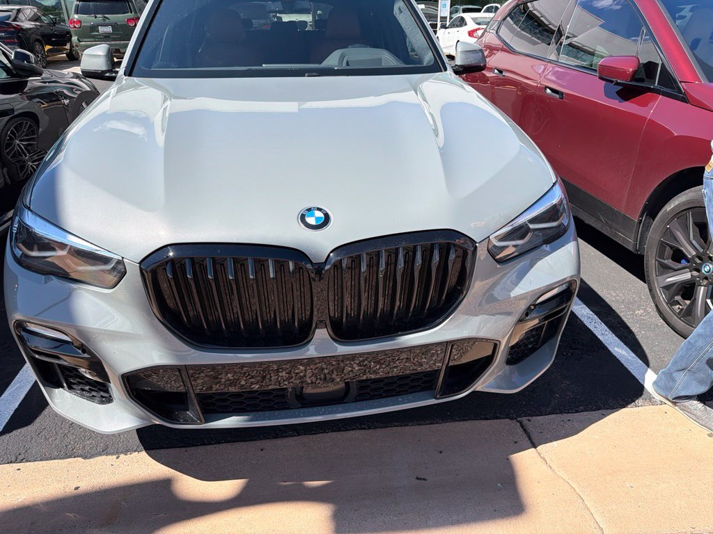 Used 2021 Lime Rock Gray BMW xDrive40i image 2