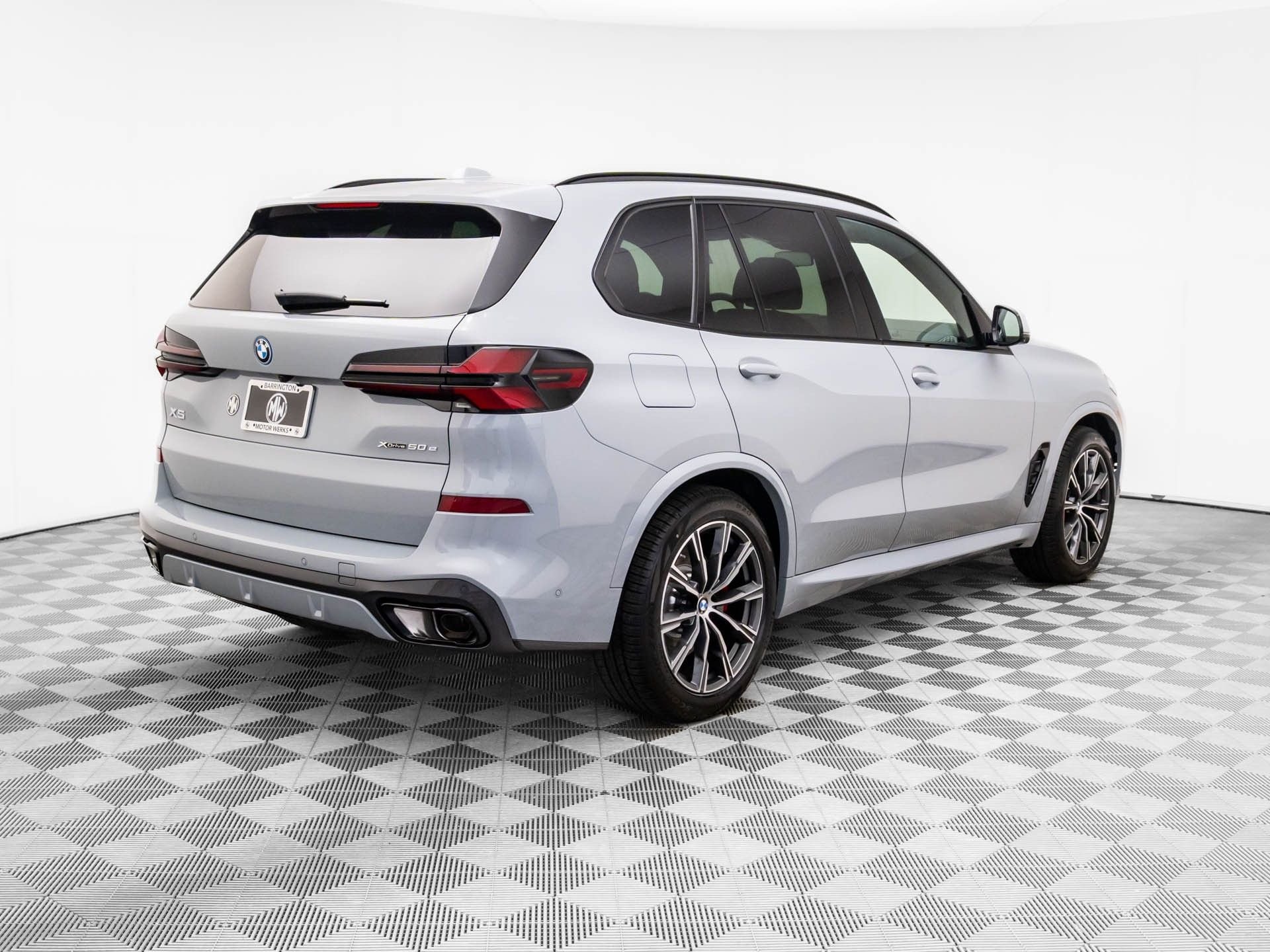 New 2026 Brooklyn Grey Metallic BMW xDrive50e image 6