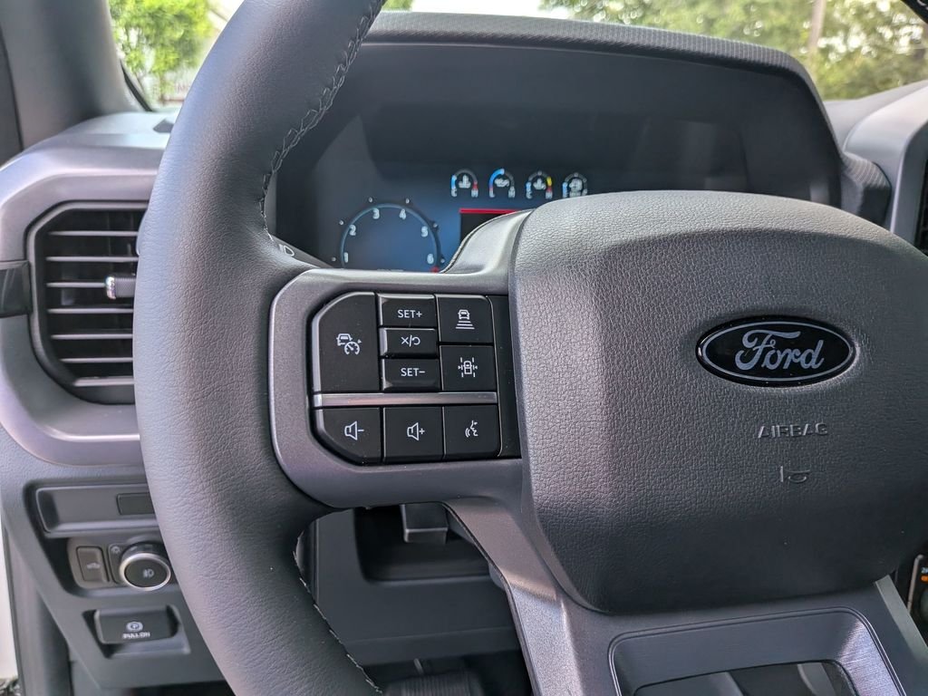 New 2026 Oxford White Ford XLT image 22