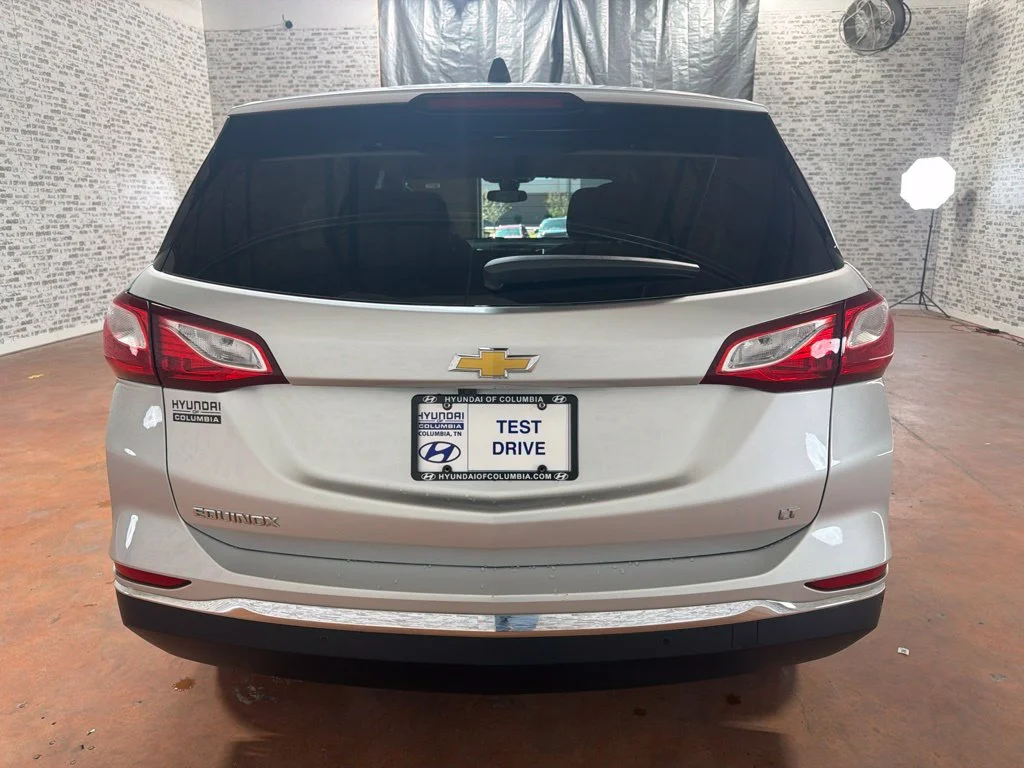 Used 2021 Silver Ice Metallic Chevrolet LT image 6