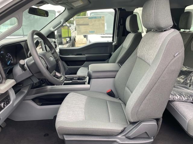 New 2026 White Ford XLT image 9