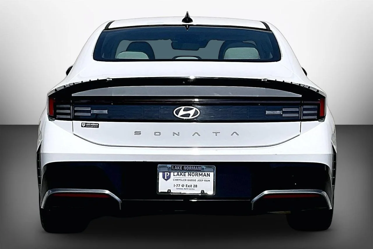 Certified Used 2024 White Hyundai SEL image 7