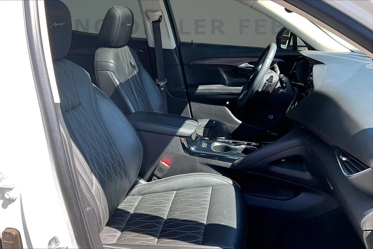 Used 2021 White Buick FWD Avenir image 29
