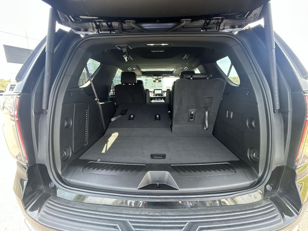 Used 2023 Black Chevrolet LT image 31