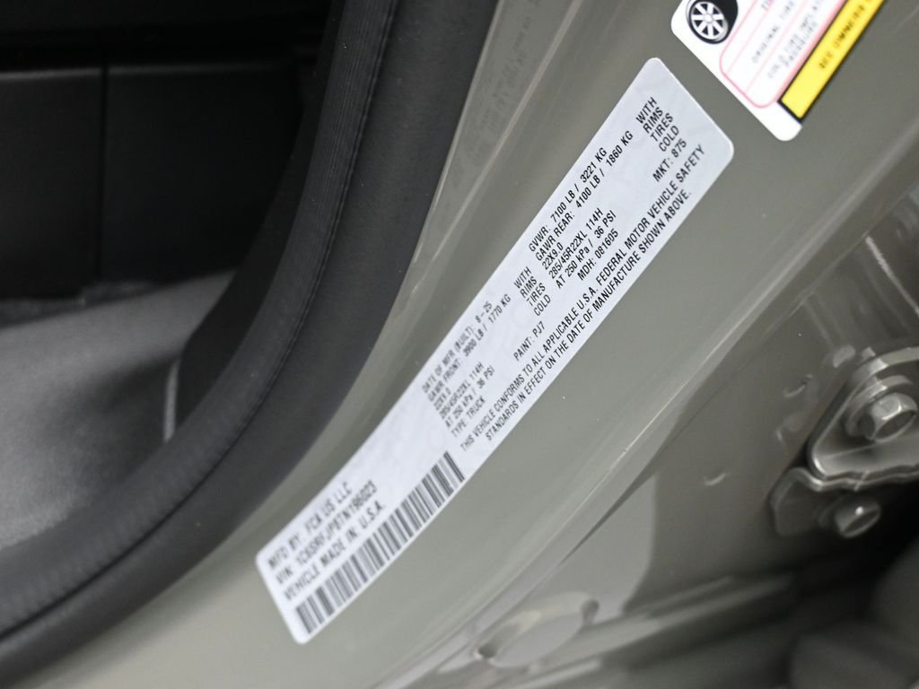 New 2026 Canyon Lake Exterior Paint RAM Laramie image 33