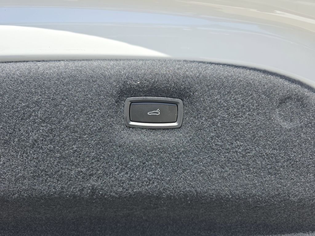 Used 2025 White Porsche Turbo GT image 16
