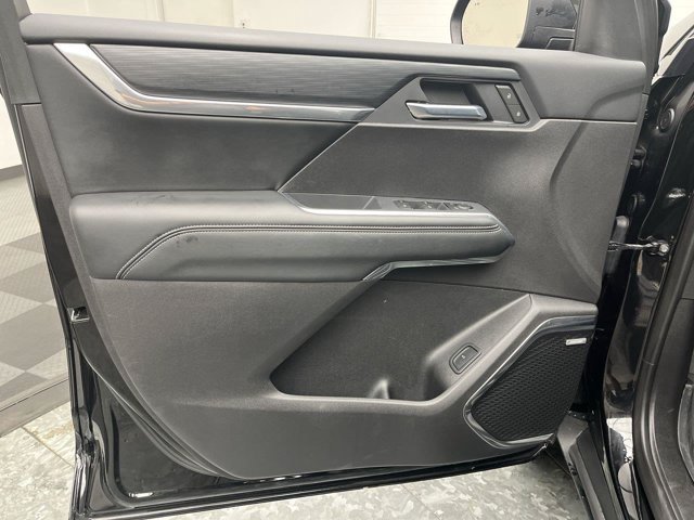 Used 2025 Ebony Twilight Metallic GMC AWD Elevation image 7